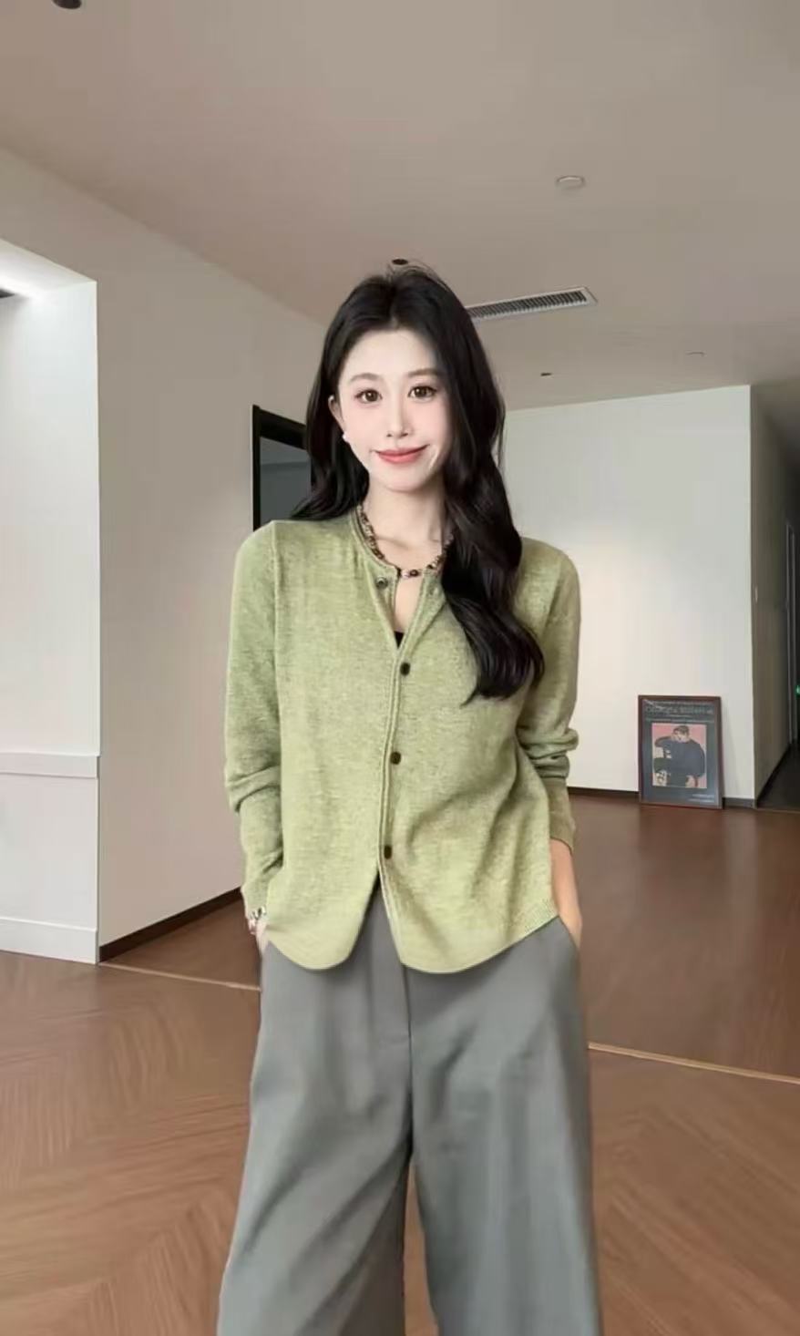 2025 Autumn New Relaxed Knit Sweater with Shawl and Cropped Wide-Leg Pants Three-Piece Set - Image 3