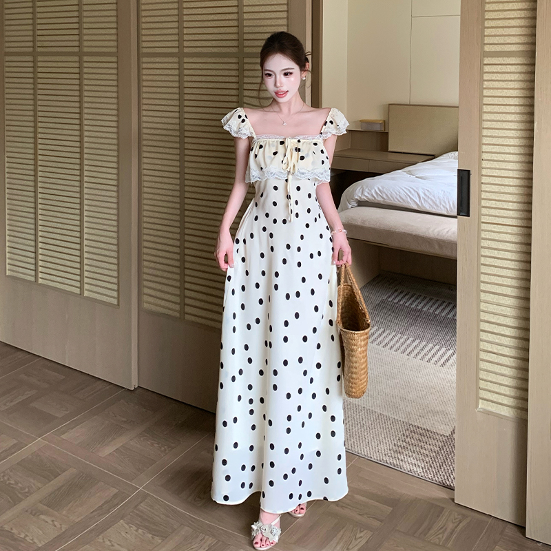 French Retro Polka Dot Sleeveless Cami Dress with Ruffle Sleeves Lace Panel Slimming Long Dress Summer - Image 4