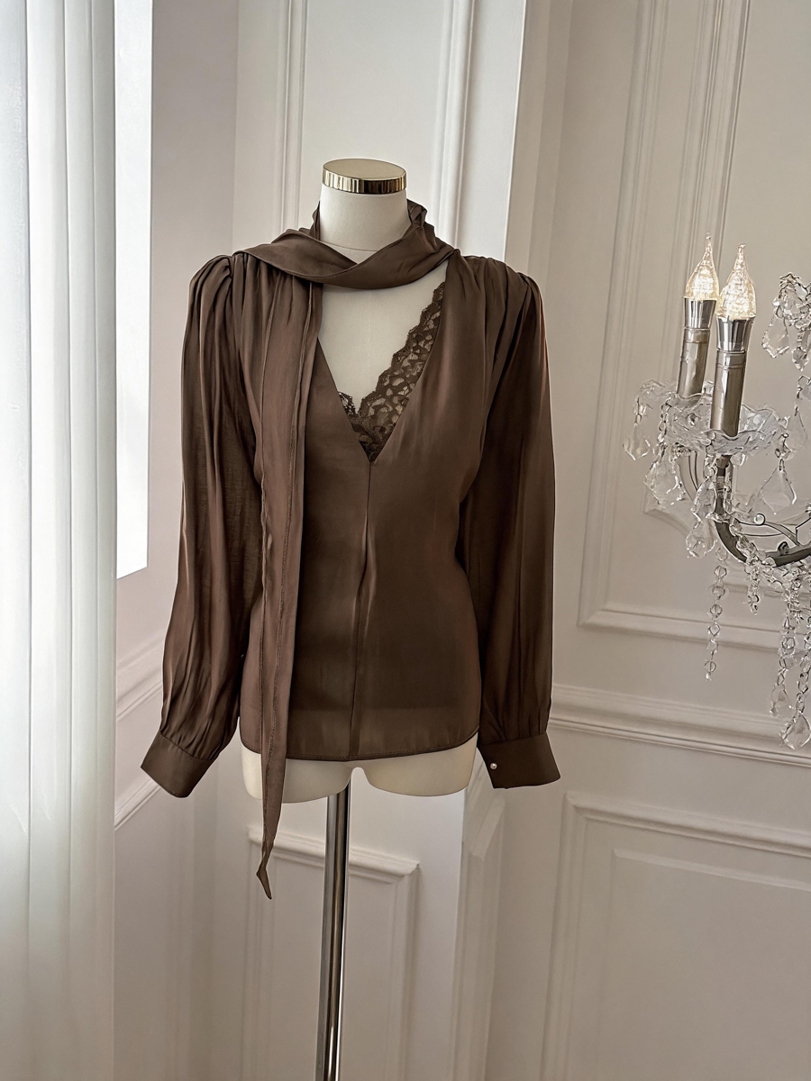 Women's Loose Lace Patchwork Pullover Top with Ribbon - Image 2