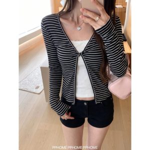 Korean Style Faux Two-Piece Long Sleeve T-Shirt for Women Slim Fit Cropped Top Early Autumn